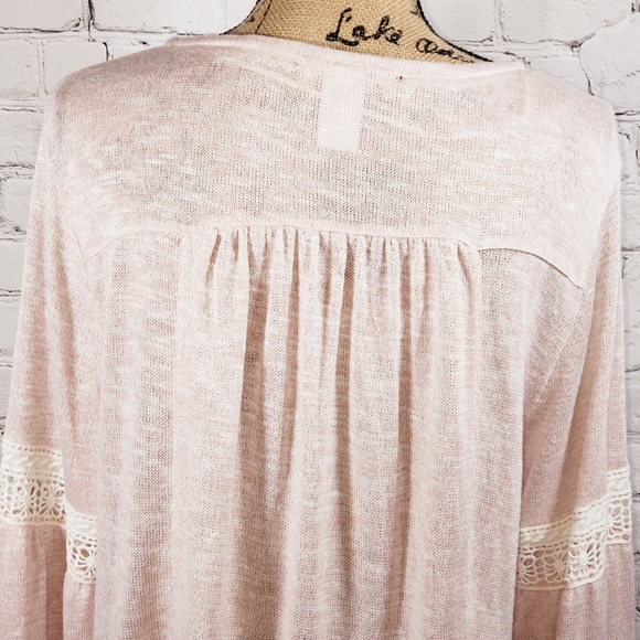 DAVINA CROCHET SQUARE NECK TEXTURED SHORT SLEEVE BLOUSE